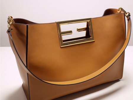 Fendi ladies handbag Online Hot Sale