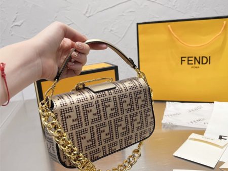 New Fendi woman handbag For Sale